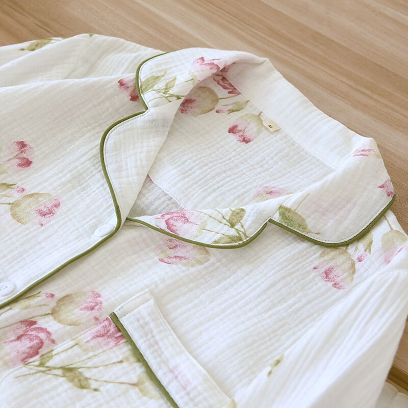 Rose Whisper  (%100 Pamuk Müslin Pijama Takımı)